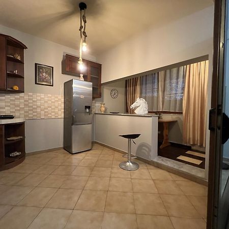 Elly Apartment Дуррес Екстер'єр фото