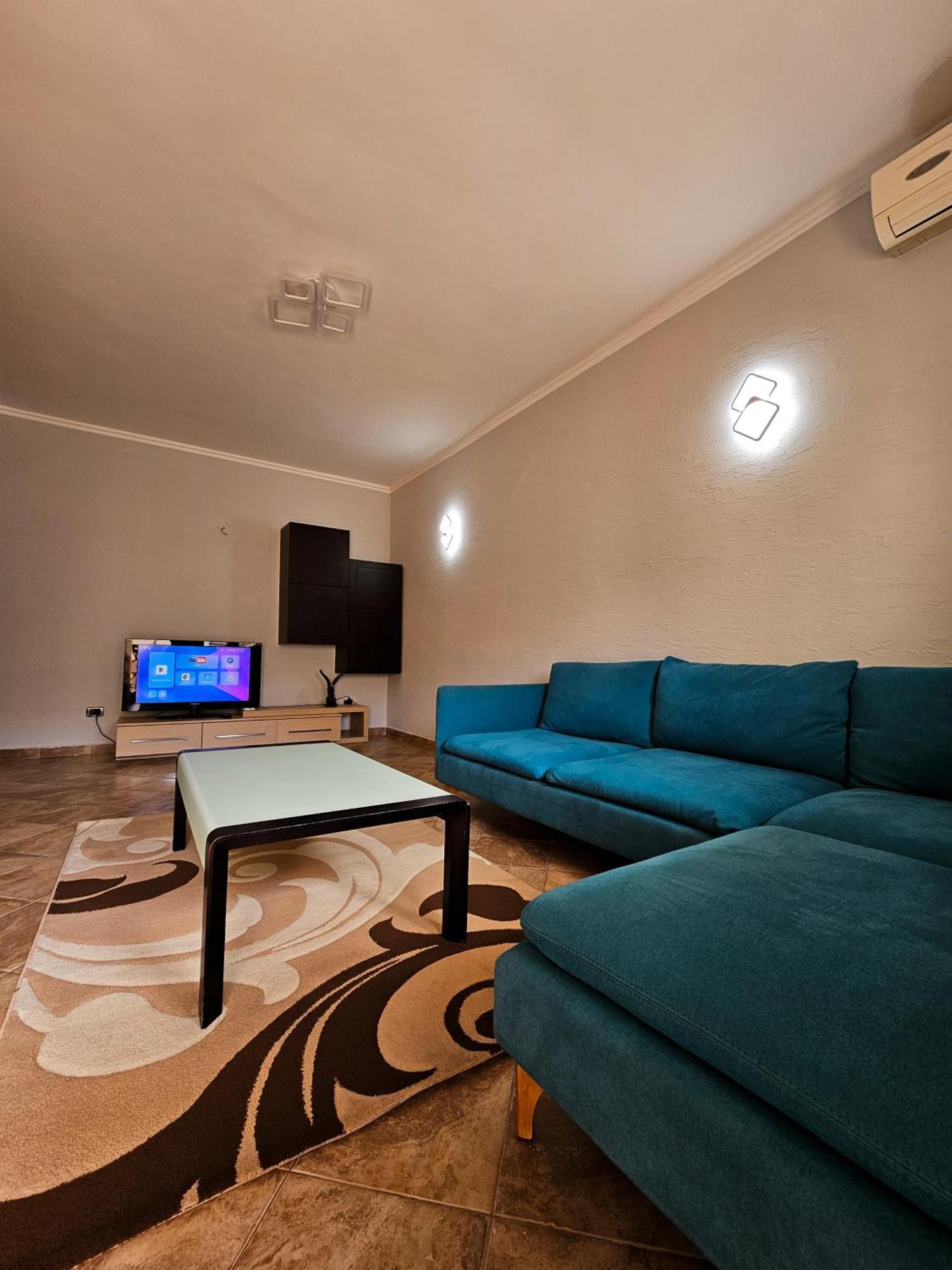 Elly Apartment Дуррес Екстер'єр фото