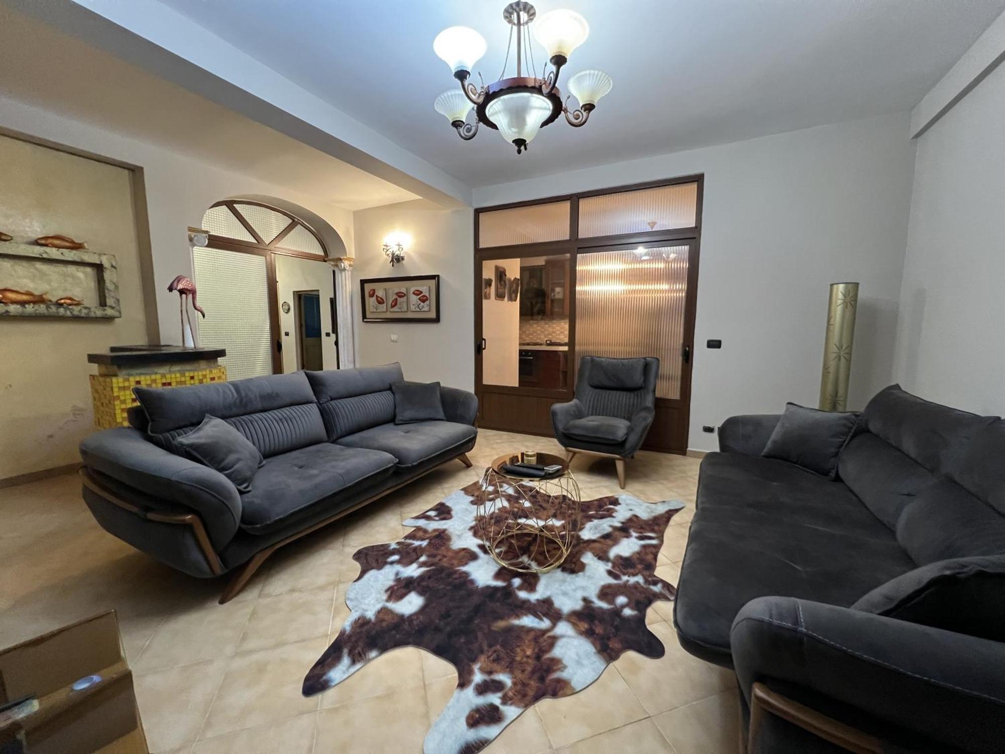 Elly Apartment Дуррес Екстер'єр фото